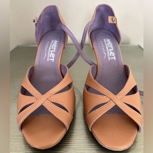 MERLET Renee Caffe Crème Leather 2.5 Jolie Flare Heel Medium Dance Size 8 - Picture 3 of 9